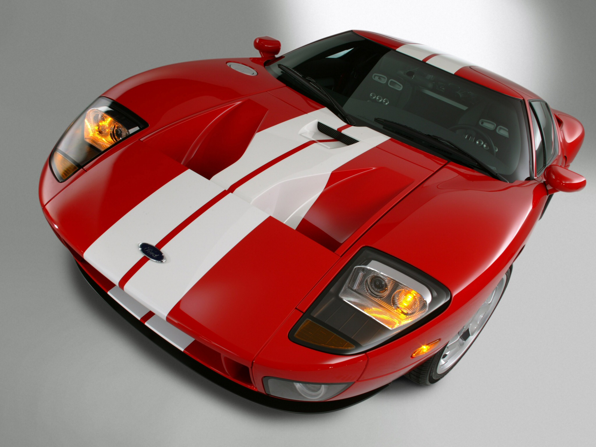 ford_gt_r26.jpg